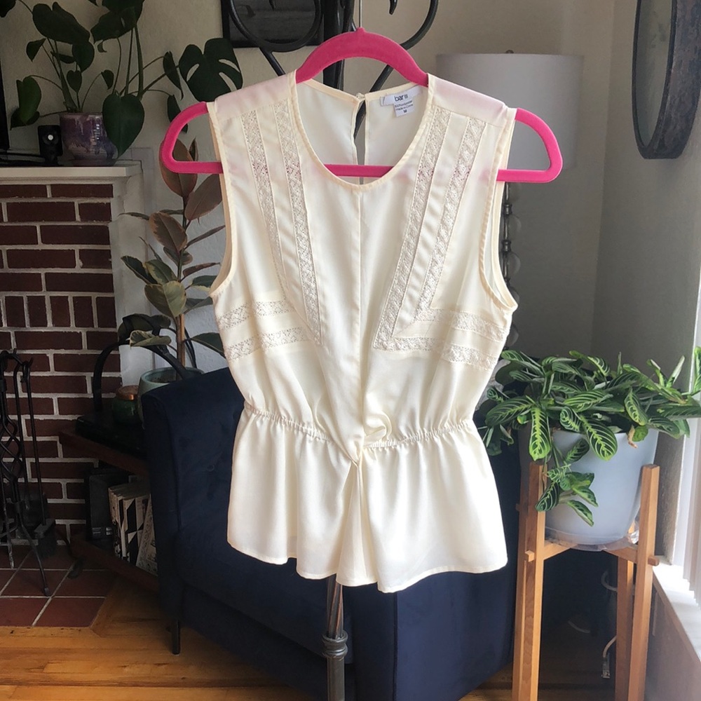 Bar III Cream Sleeveless Top